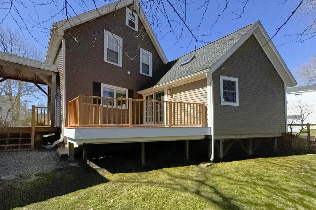 41 Granite Street Rockland ME 04841