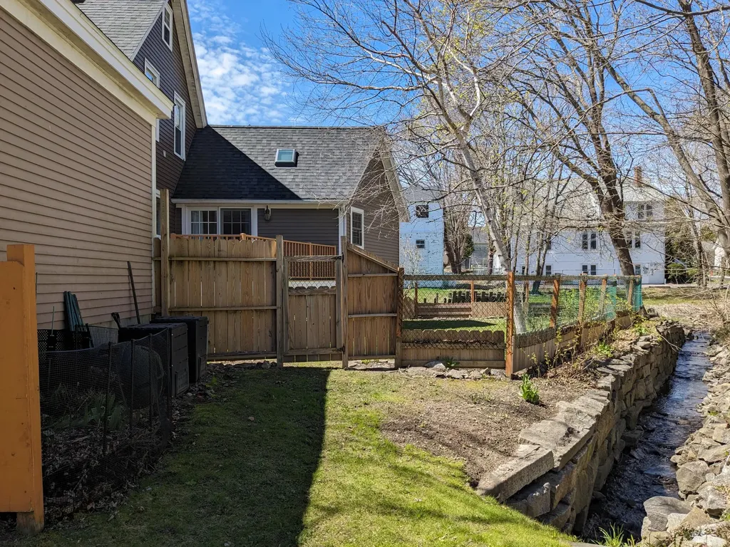 41 Granite Street Rockland ME 04841