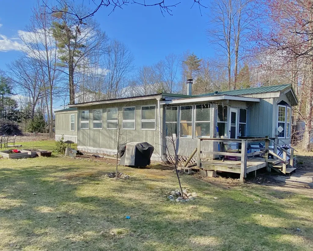 22 Paul Street Sanford ME 04073