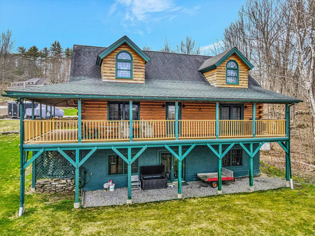 619 Wiscasset Road Pittston ME 04345