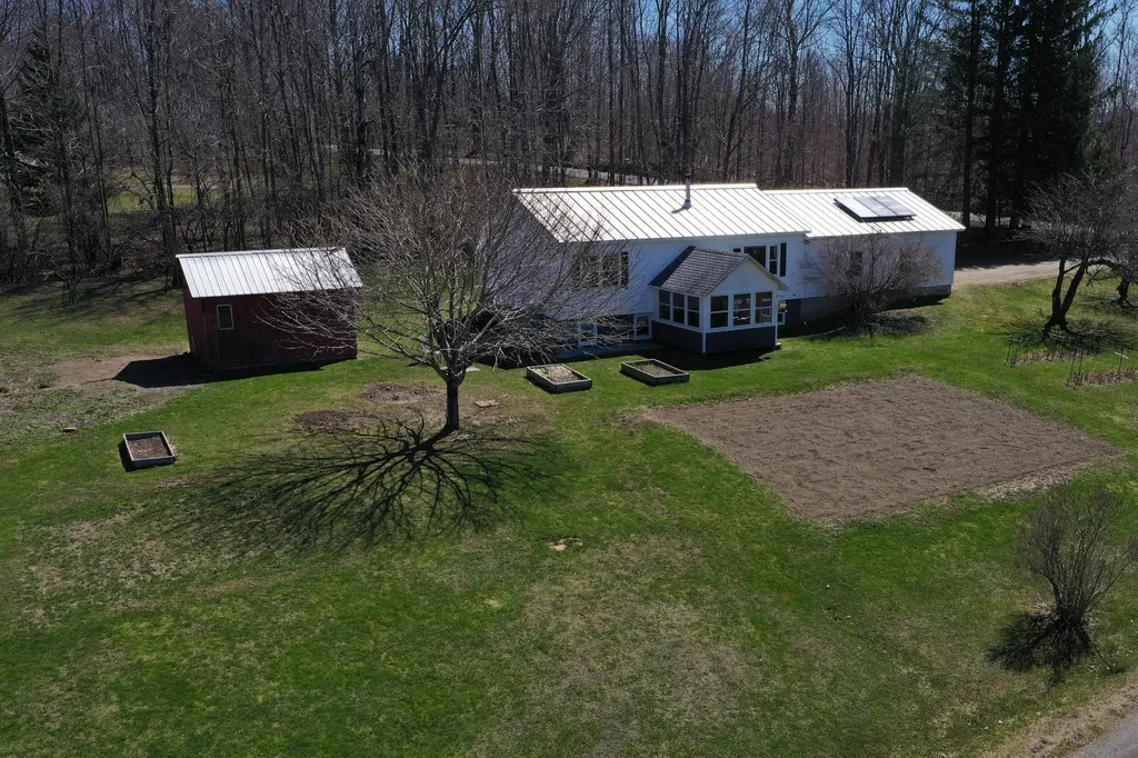 434 Bailey Hill Road Farmington ME 04938