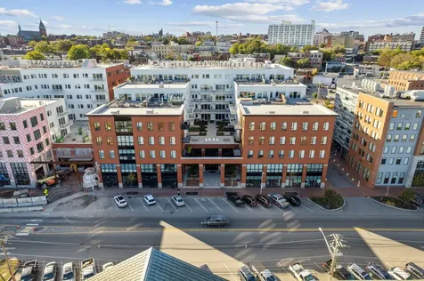 383 Commercial Street Portland ME 04101