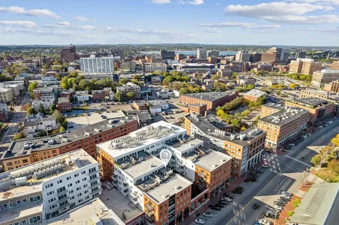 383 Commercial Street Portland ME 04101