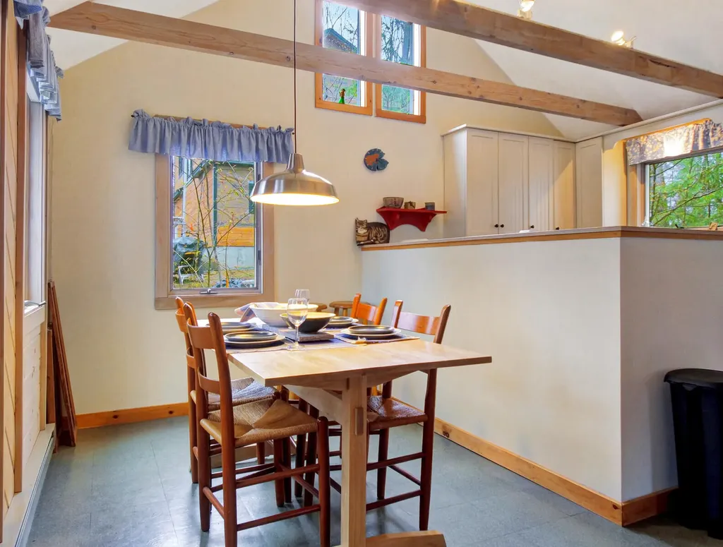 186 Peninsula Drive Rome ME 04963
