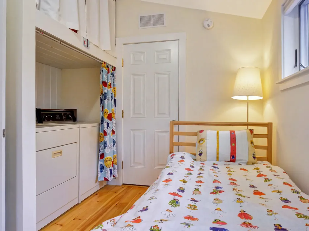 186 Peninsula Drive Rome ME 04963
