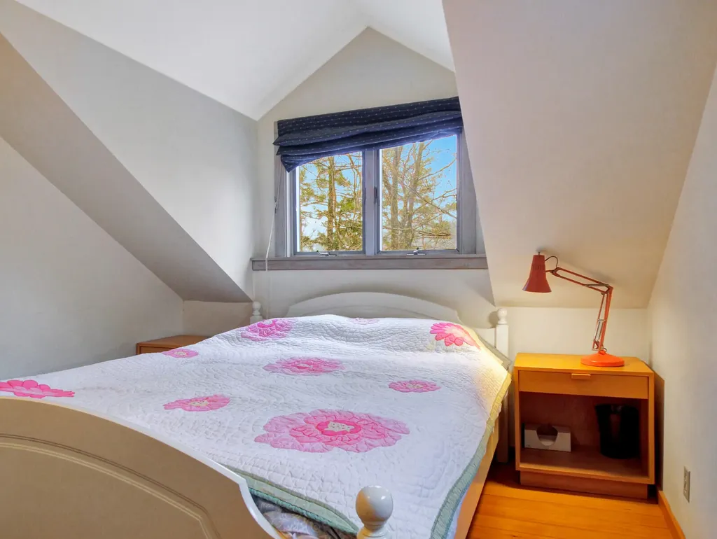 186 Peninsula Drive Rome ME 04963