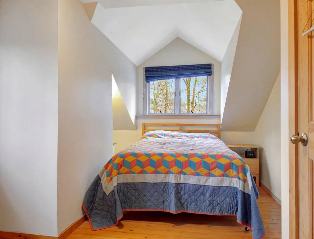 186 Peninsula Drive Rome ME 04963