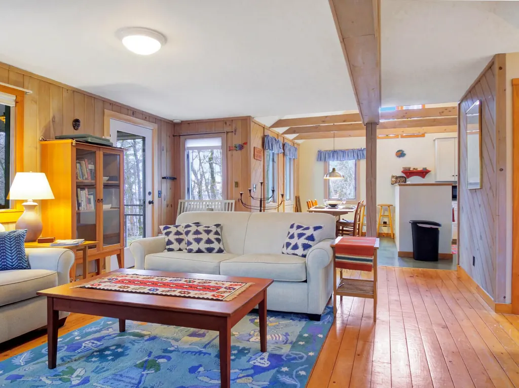 186 Peninsula Drive Rome ME 04963