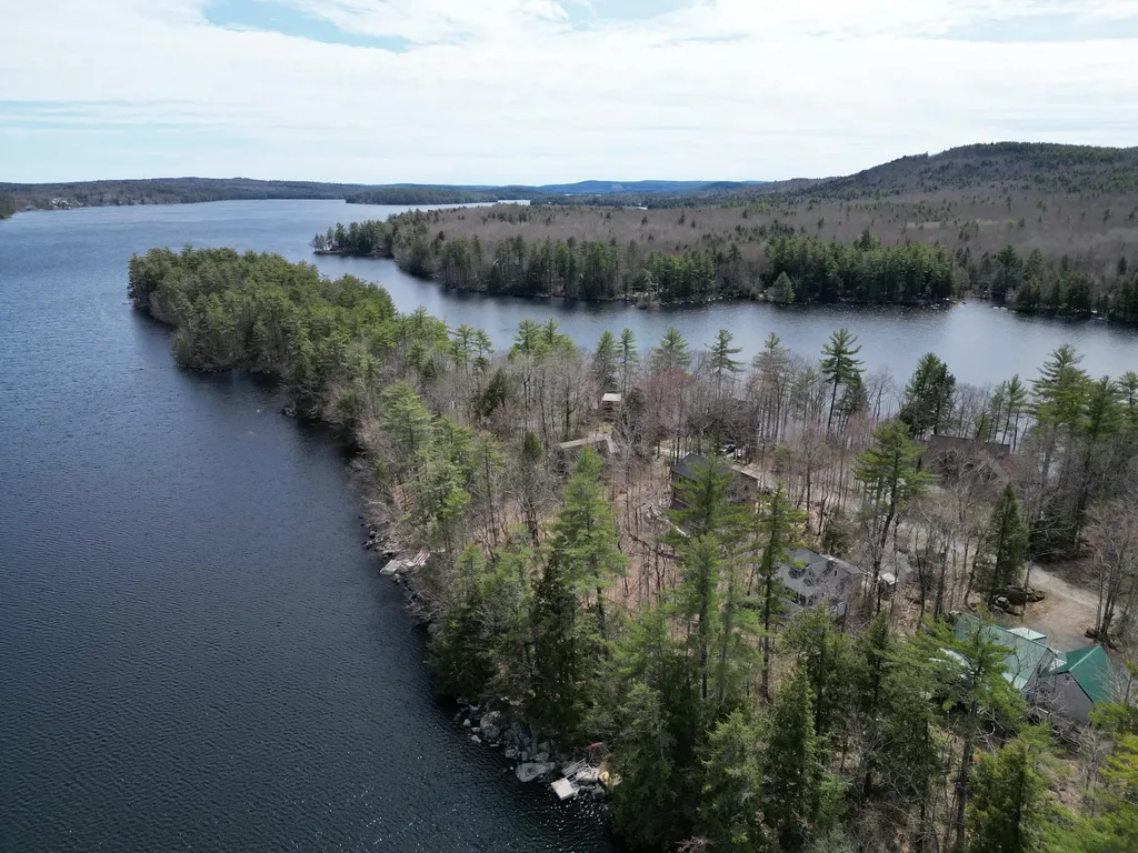 186 Peninsula Drive Rome ME 04963