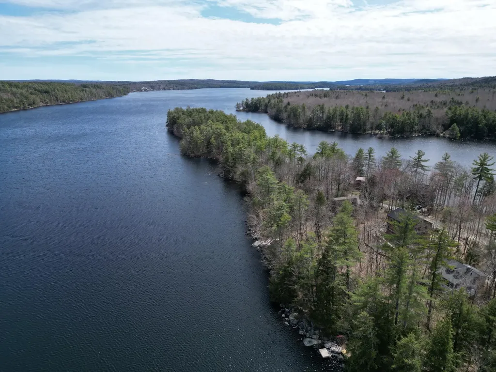 186 Peninsula Drive Rome ME 04963