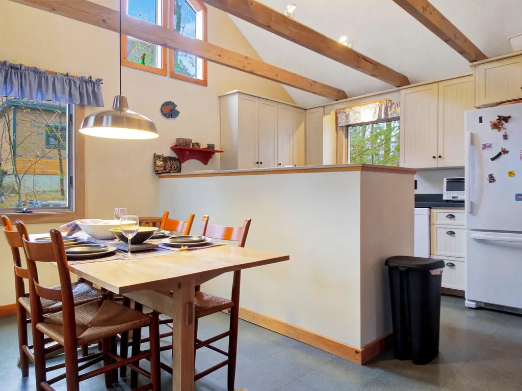 186 Peninsula Drive Rome ME 04963