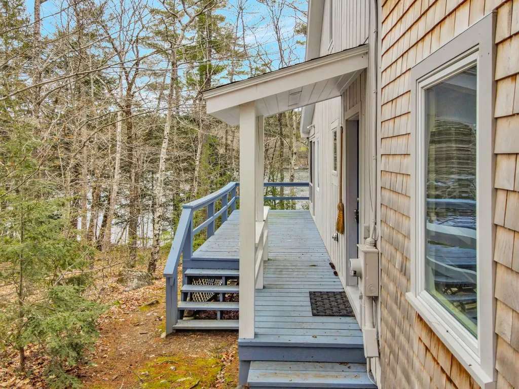 186 Peninsula Drive Rome ME 04963