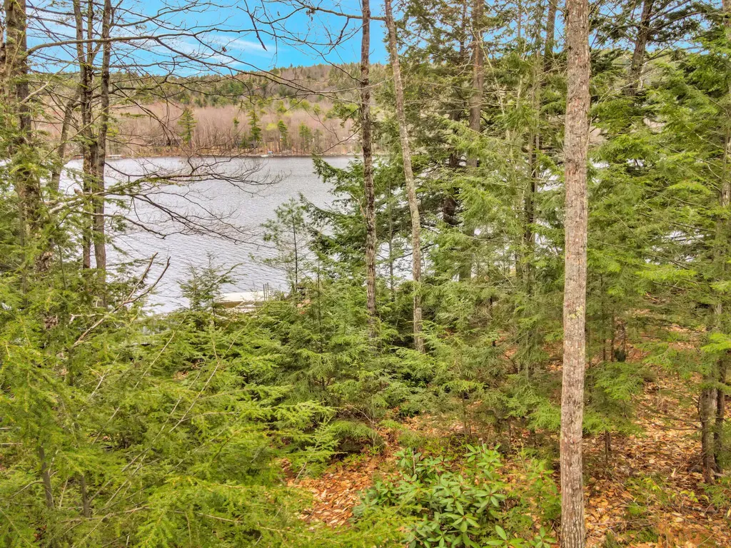 186 Peninsula Drive Rome ME 04963