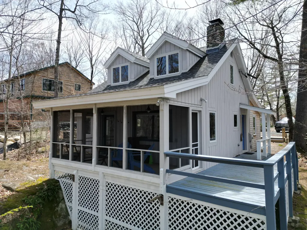 186 Peninsula Drive Rome ME 04963