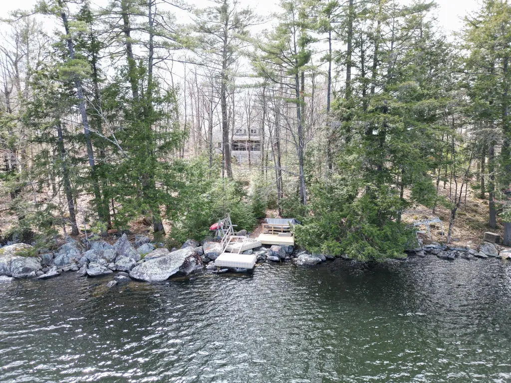 186 Peninsula Drive Rome ME 04963
