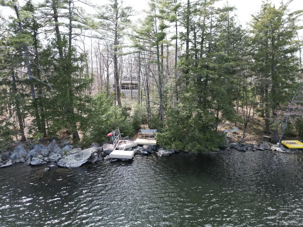 186 Peninsula Drive Rome ME 04963