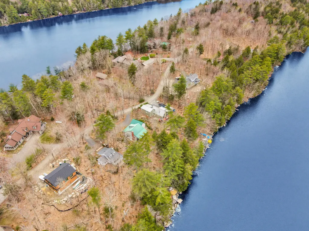 186 Peninsula Drive Rome ME 04963