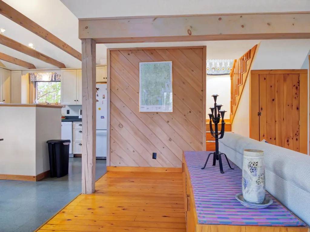 186 Peninsula Drive Rome ME 04963