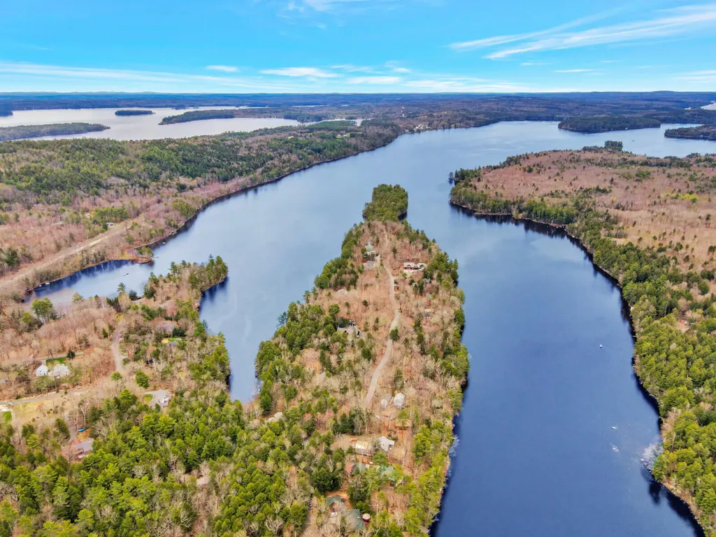 186 Peninsula Drive Rome ME 04963