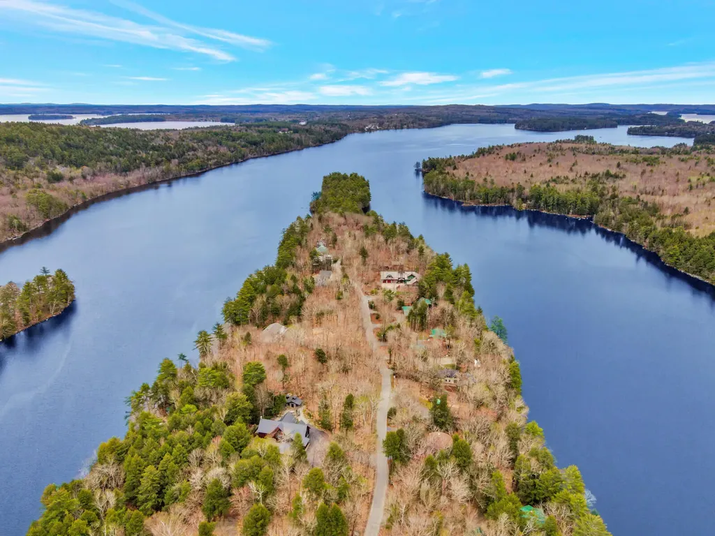 186 Peninsula Drive Rome ME 04963