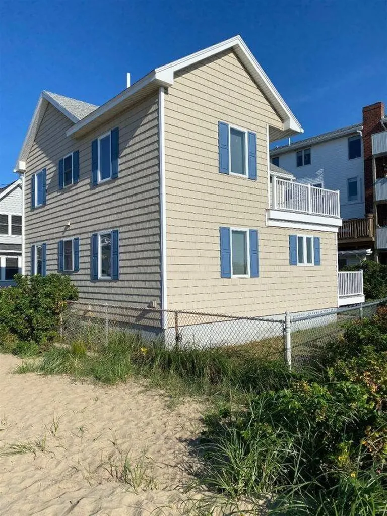 2 Union Avenue Old Orchard Beach ME 04064