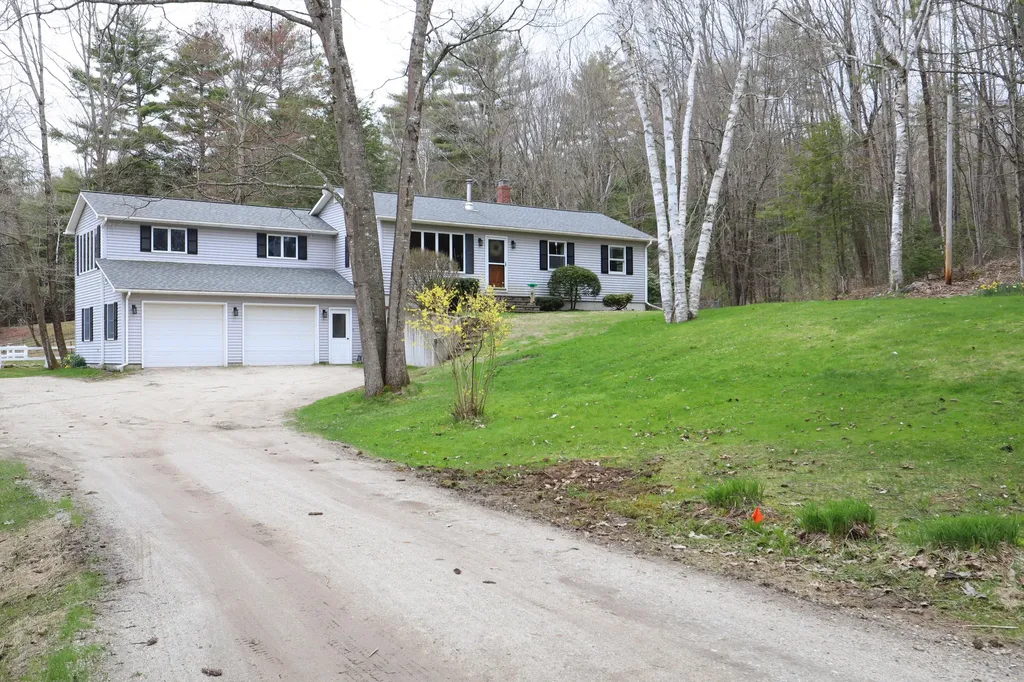 237 Jackson Hill Road Minot ME 04258
