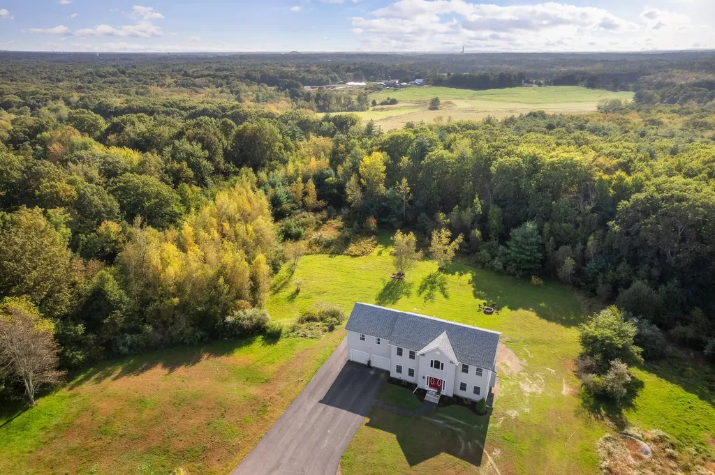 5 Heritage Way Kittery ME 03904