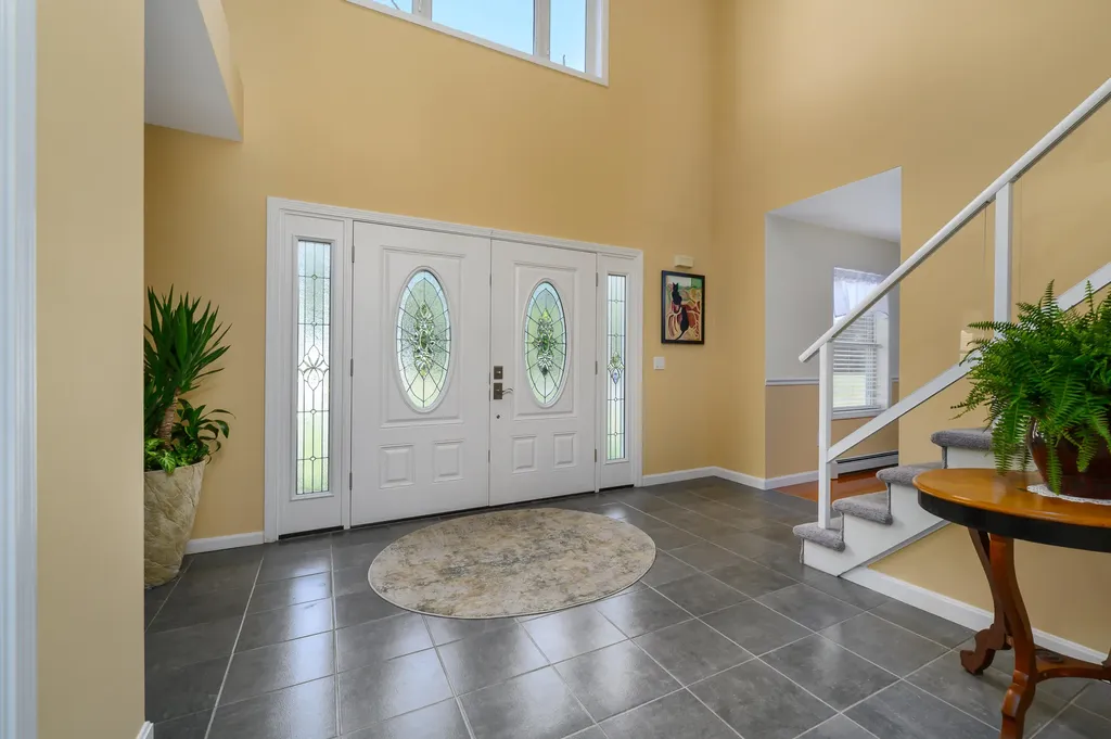 5 Heritage Way Kittery ME 03904