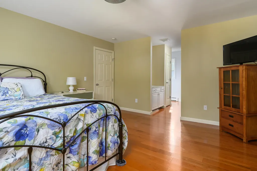 5 Heritage Way Kittery ME 03904