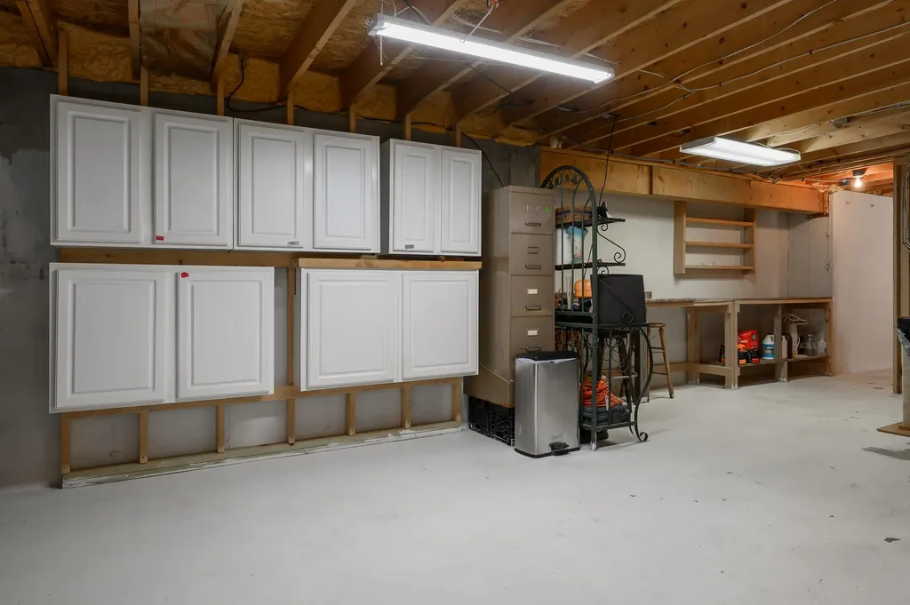 5 Heritage Way Kittery ME 03904