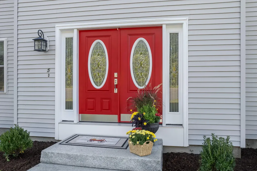 5 Heritage Way Kittery ME 03904