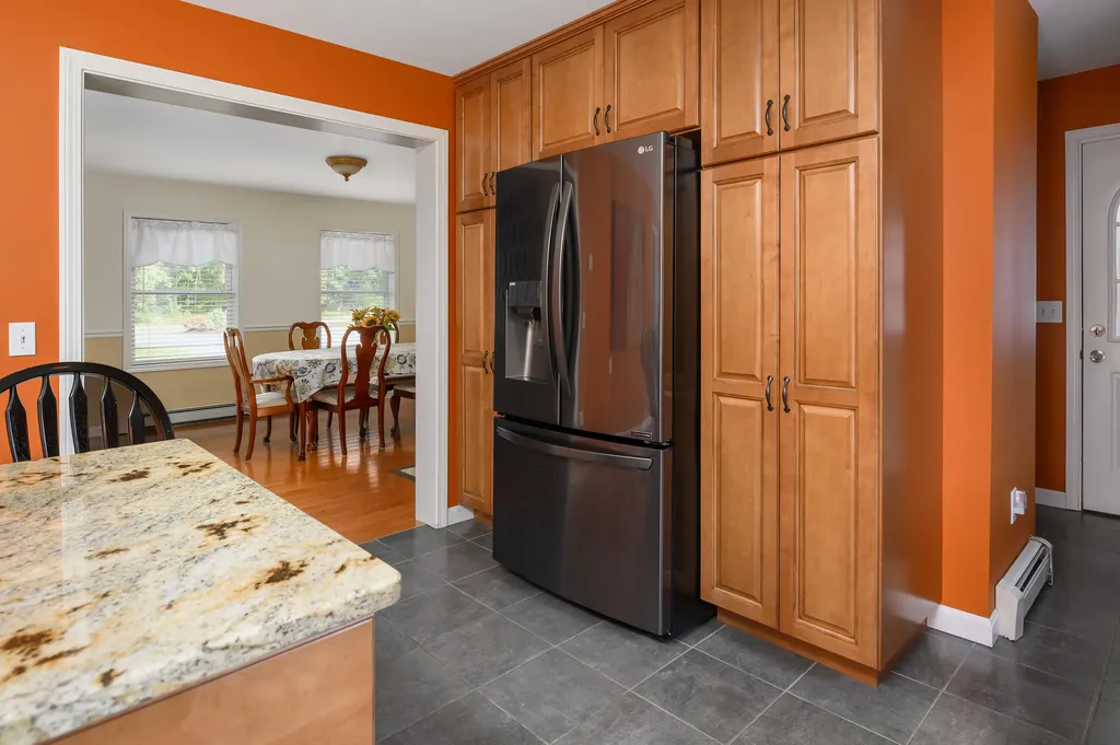 5 Heritage Way Kittery ME 03904