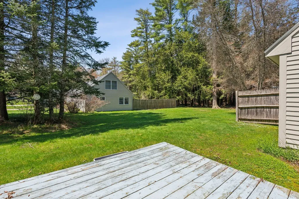 59 Riverbend Drive Yarmouth ME 04096