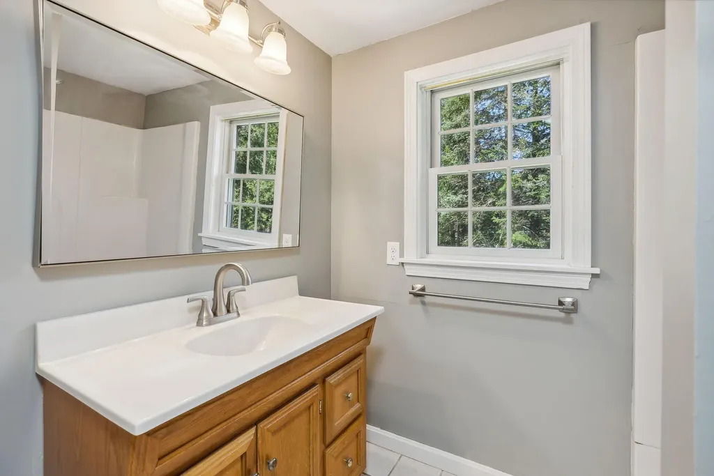 59 Riverbend Drive Yarmouth ME 04096