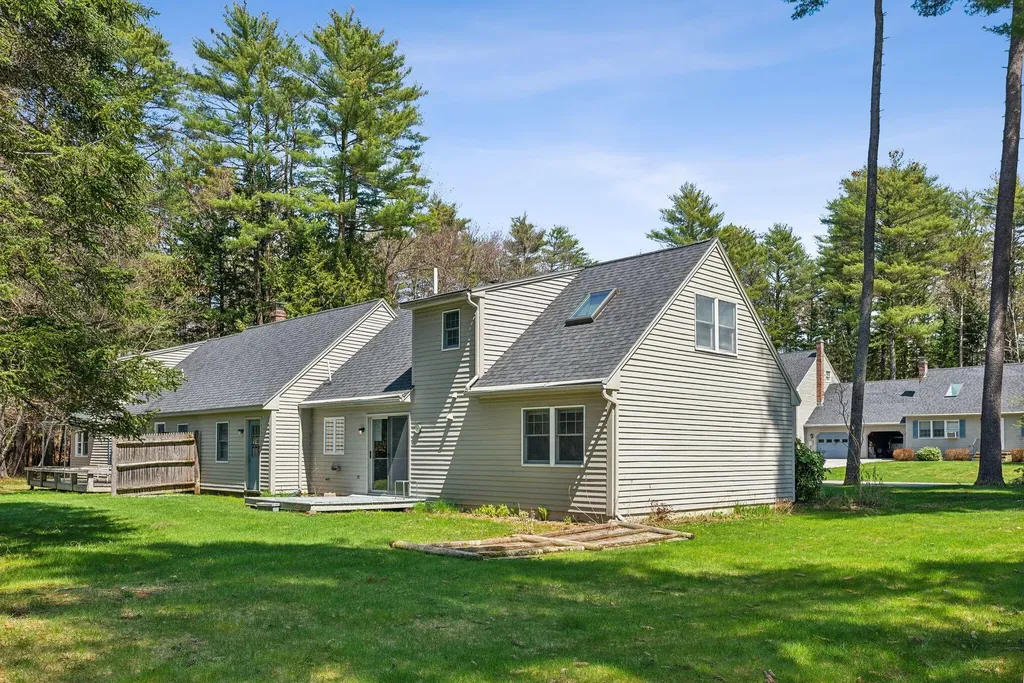 59 Riverbend Drive Yarmouth ME 04096