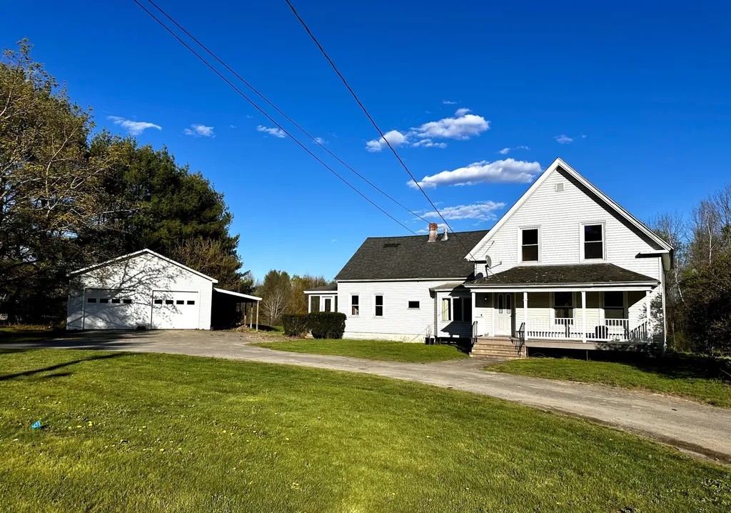 454 W River Road Waterville ME 04901