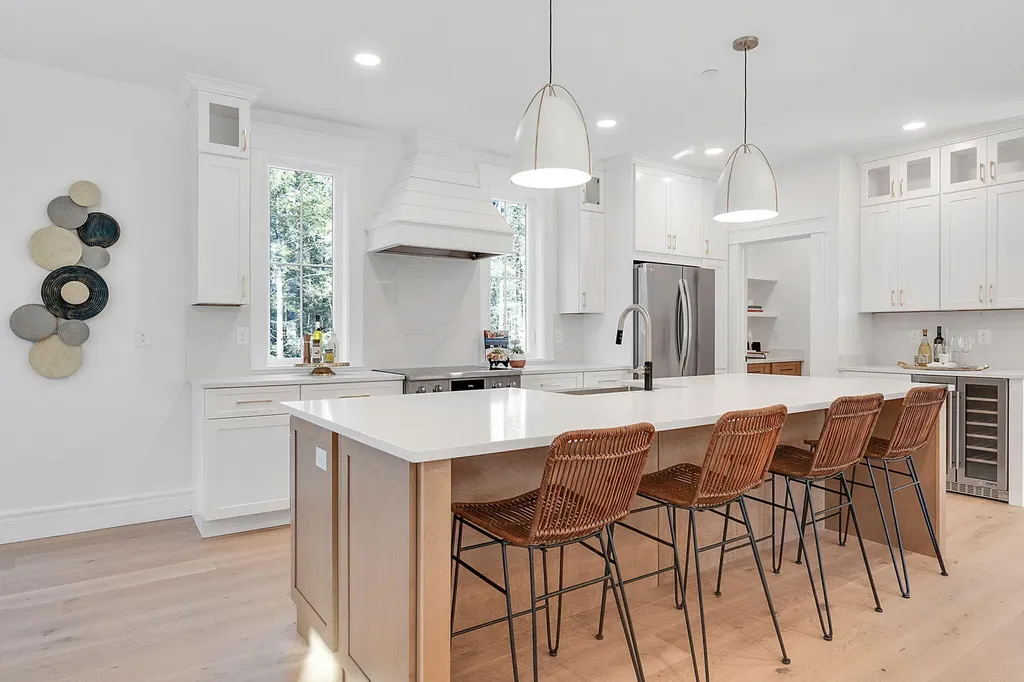 33 Rose Drive Cumberland ME 04021