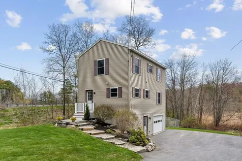 163 Middle Road Cumberland ME 04021