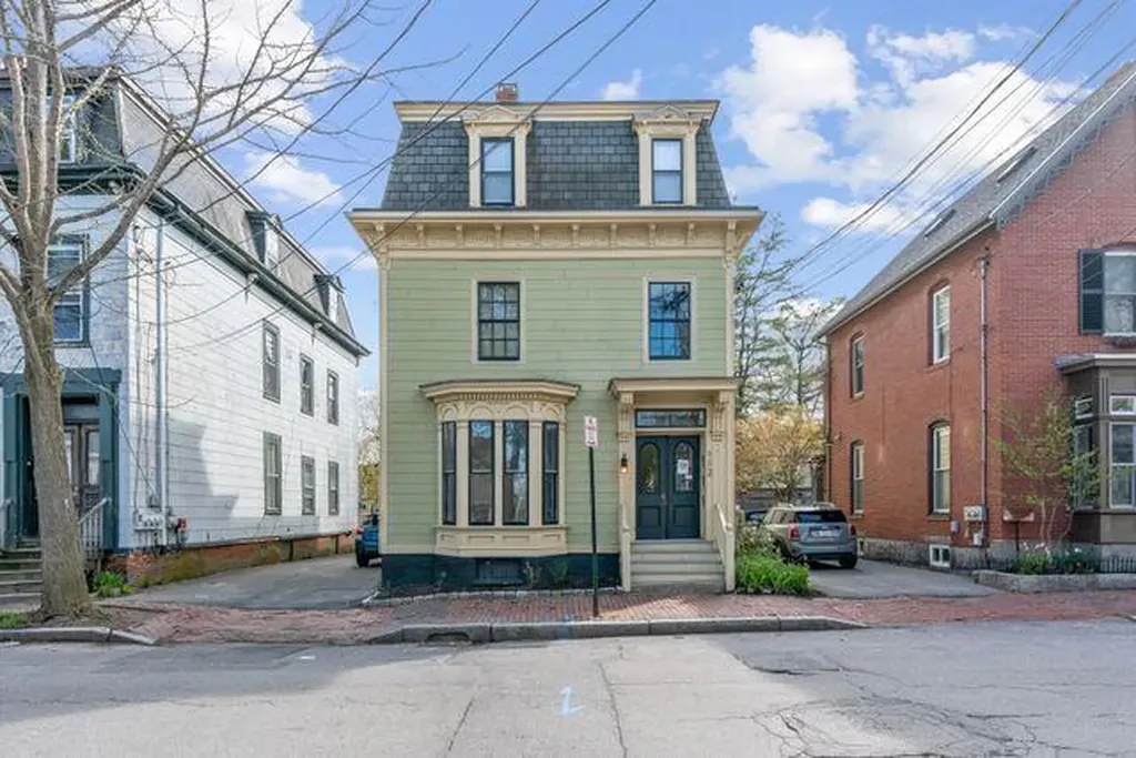 112 Clark Street Portland ME 04102