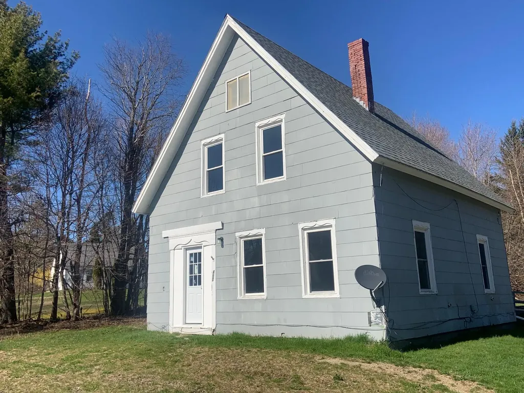 490 Douglas Highway Lamoine ME 04605