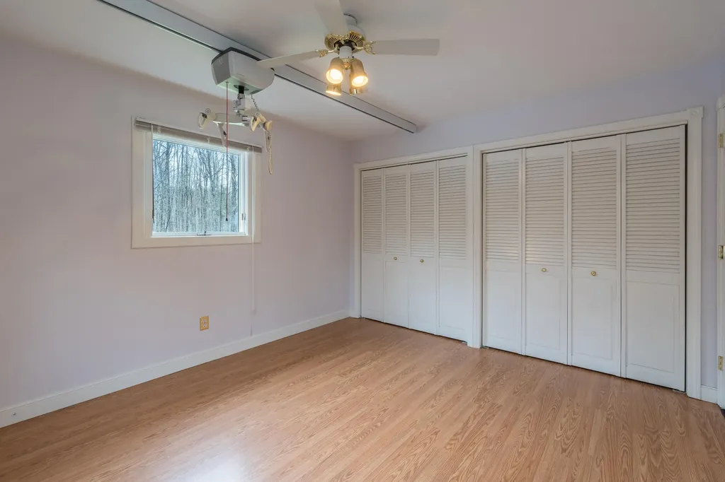 280 Woodbury Road Auburn ME 04210