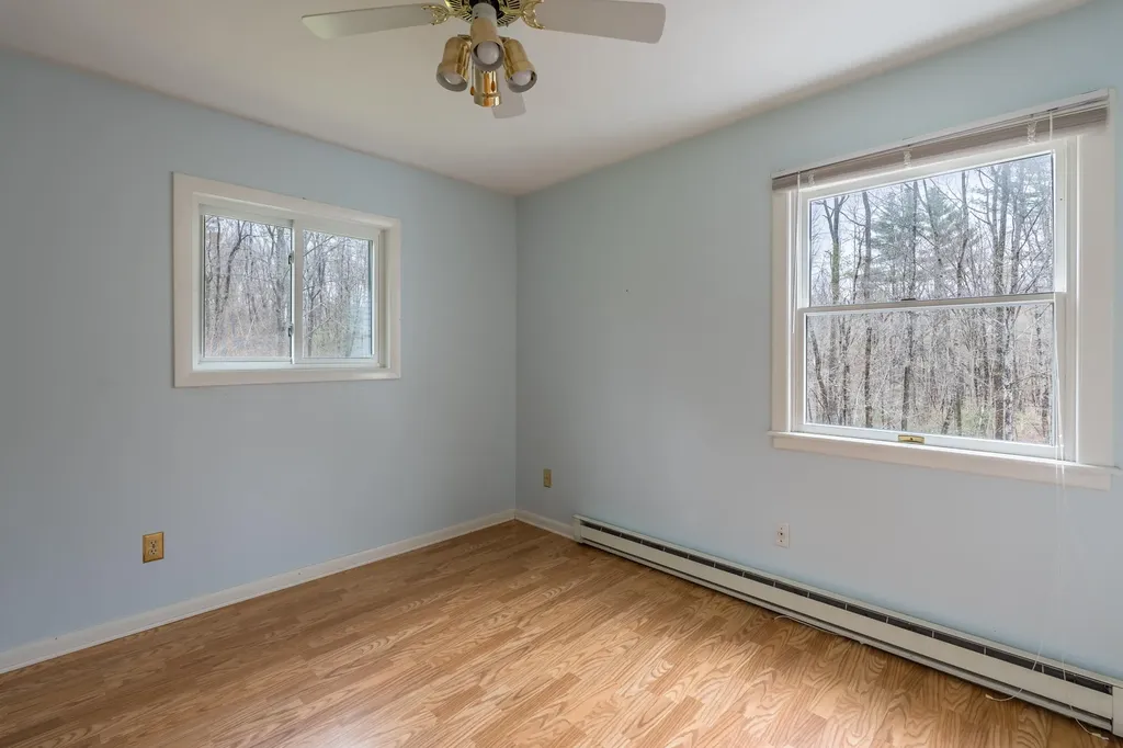 280 Woodbury Road Auburn ME 04210