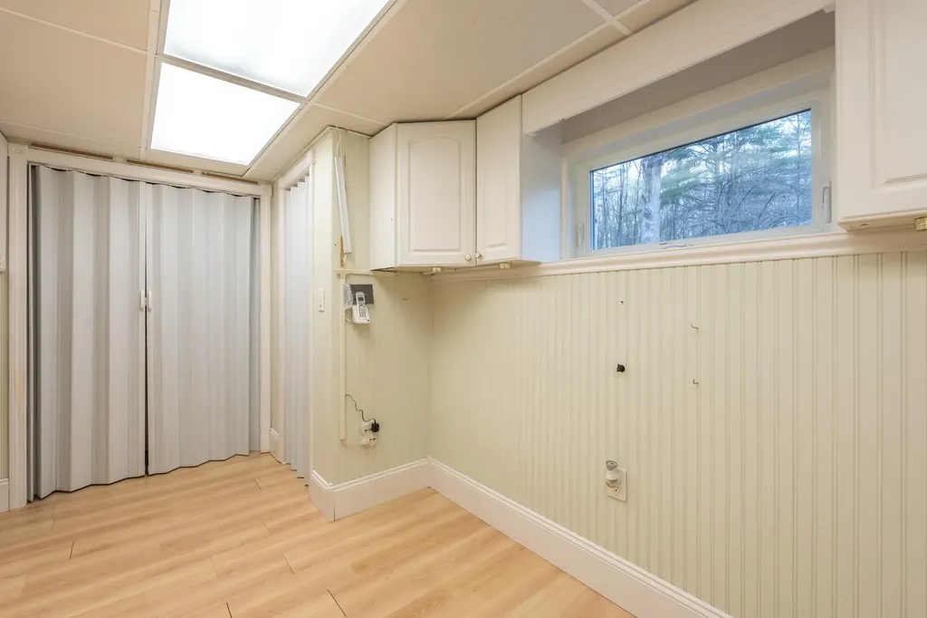 280 Woodbury Road Auburn ME 04210