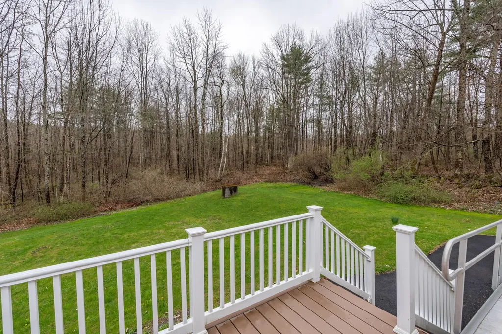 280 Woodbury Road Auburn ME 04210