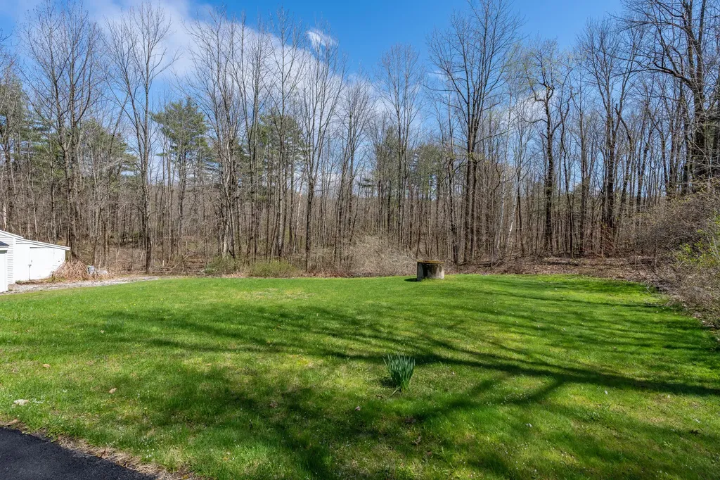 280 Woodbury Road Auburn ME 04210
