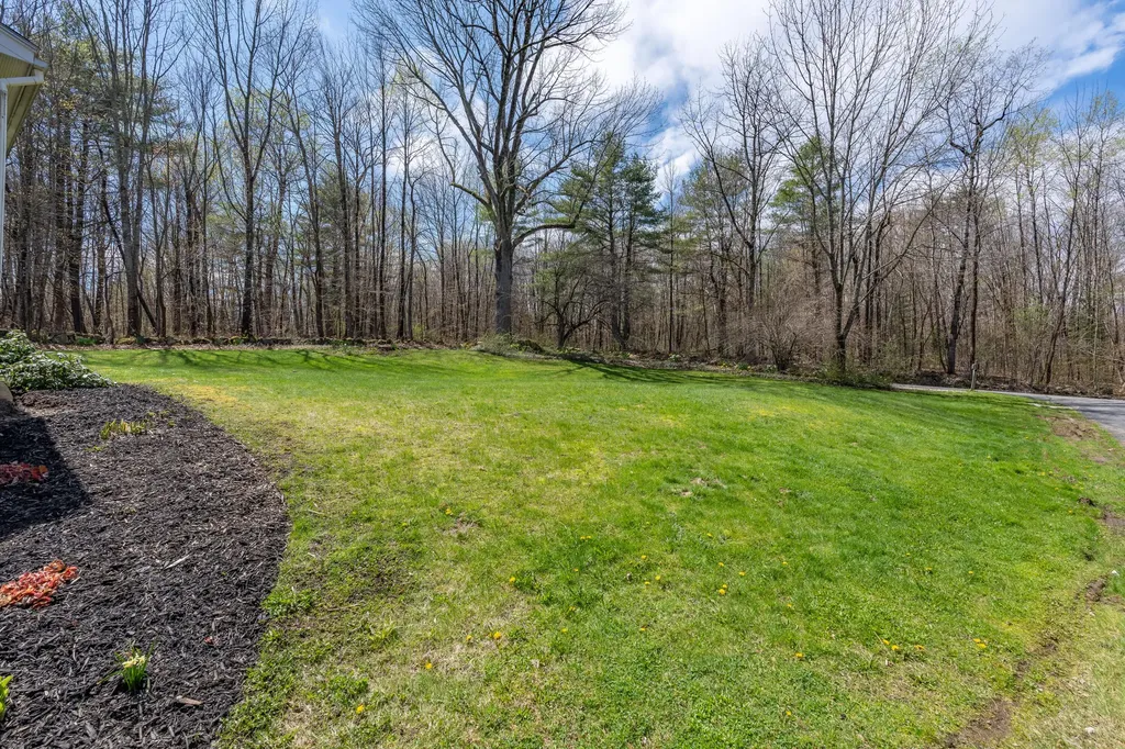 280 Woodbury Road Auburn ME 04210