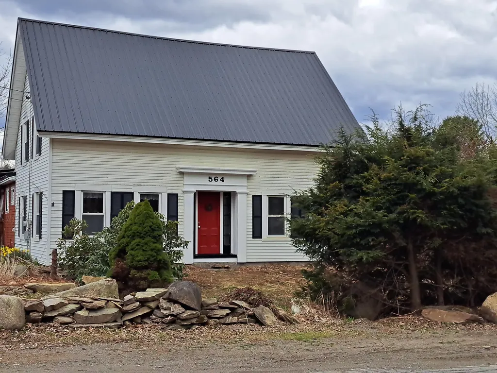 564 Avenue Road Levant ME 04456