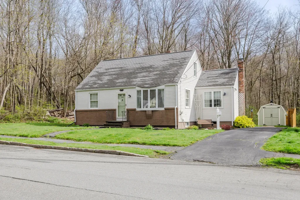 335 Sherwood Street Portland ME 04103