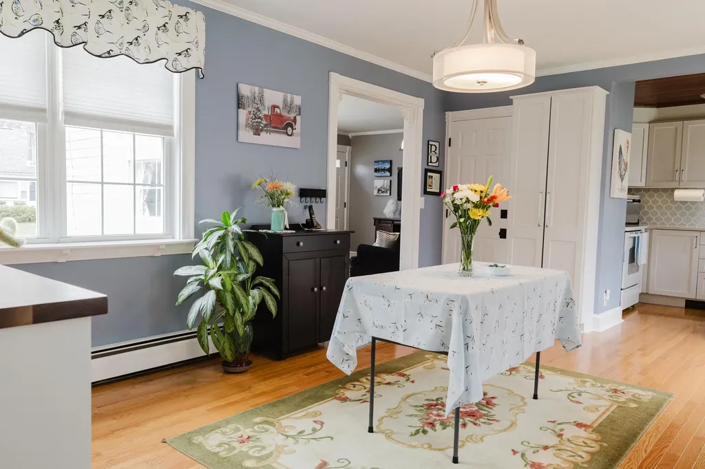 335 Sherwood Street Portland ME 04103
