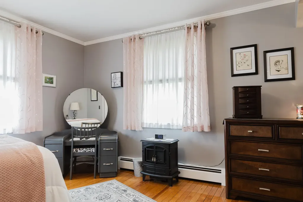 335 Sherwood Street Portland ME 04103